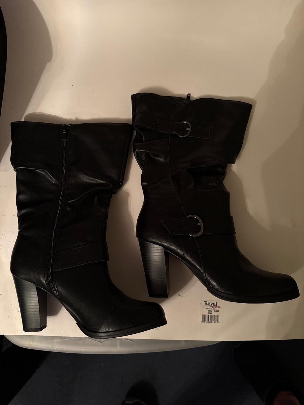 Sachi WC black size 8 slouch boots with heels